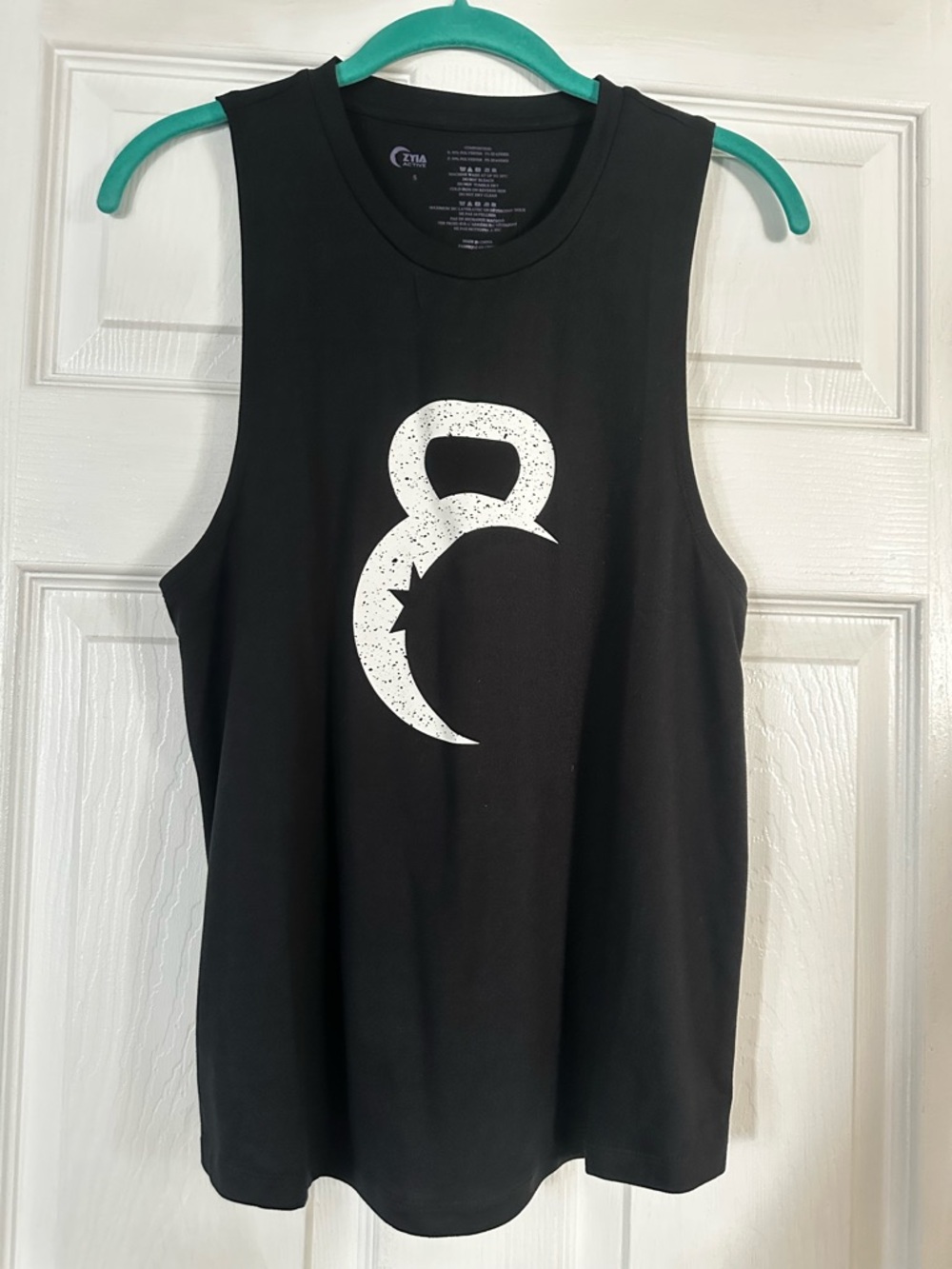 Zyia Black Sleeveless Kettlemoon Muscle Tank Small